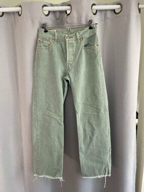 Levi's 501 Button Fly Jeans size W24 L32